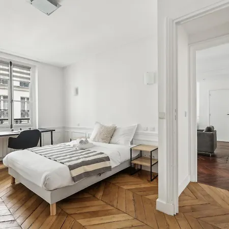Bnbnook - Vast 3br - Arc De Triomphe & Champs
